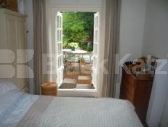 			1 Bedroom, 1 bath, 1 reception Flat			 Cecile Park, CROUCH END