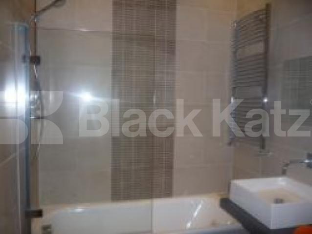 			COLERIDGE CATCHMENT AREA, 2 Bedroom, 1 bath, 1 reception Ground Floor Flat			 Crescent Road, CROUCH END