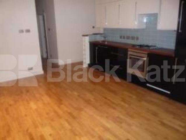 			COLERIDGE CATCHMENT AREA, 2 Bedroom, 1 bath, 1 reception Ground Floor Flat			 Crescent Road, CROUCH END