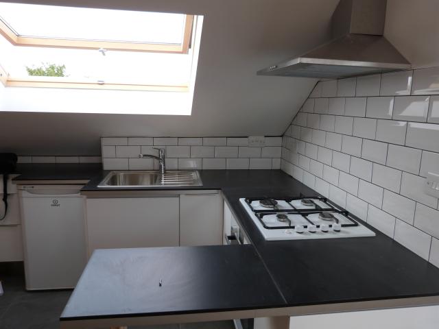			NEWLY REFURBISHED!, 1 Bedroom, 1 bath, 1 reception Flat			 Melrose Avenue, WILLESDEN GREEN