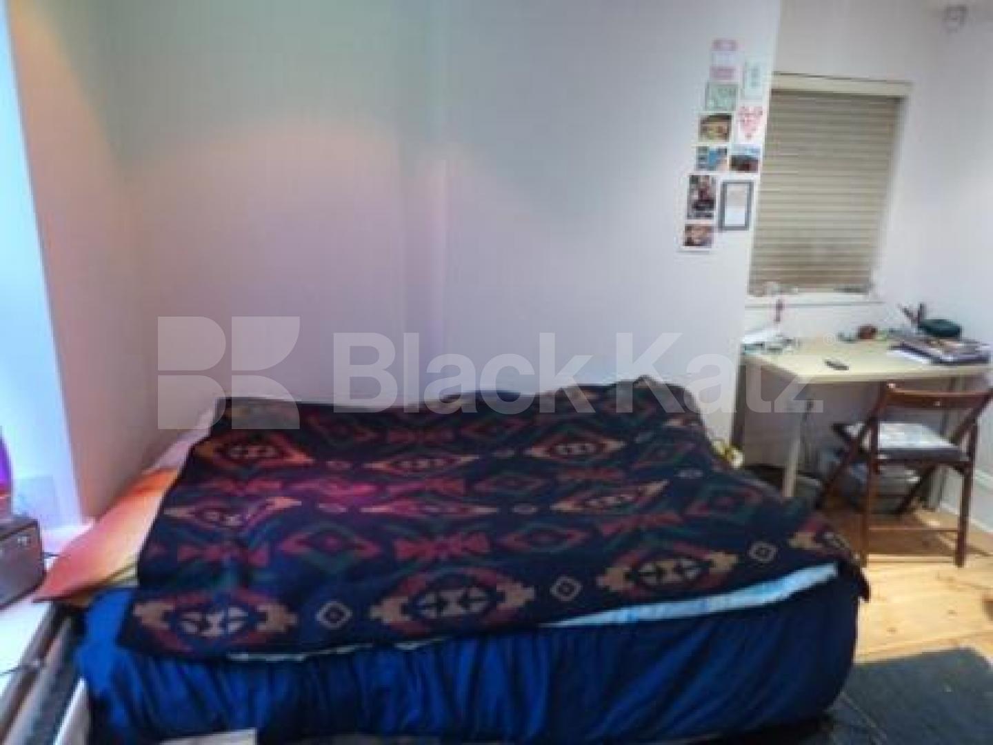 			3 Bedroom, 1 bath, 1 reception Flat			 Hornsey High Street, Hornsey