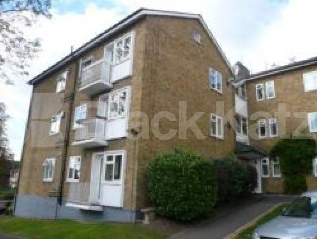 			1 Bedroom, 1 bath, 1 reception Flat			 Muswell Hill, MUSWELL HILL N10