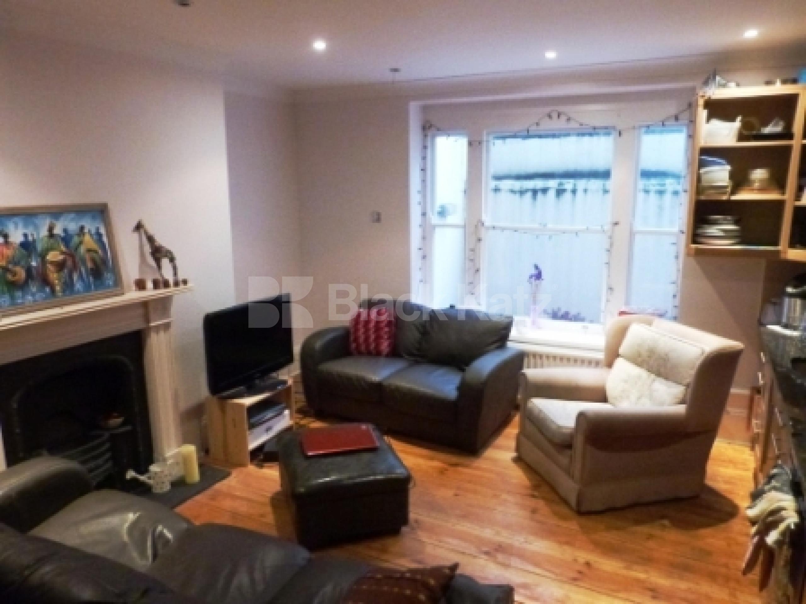 			3 Bedroom, 1 bath, 1 reception Flat			 Hornsey High Street, Hornsey N8