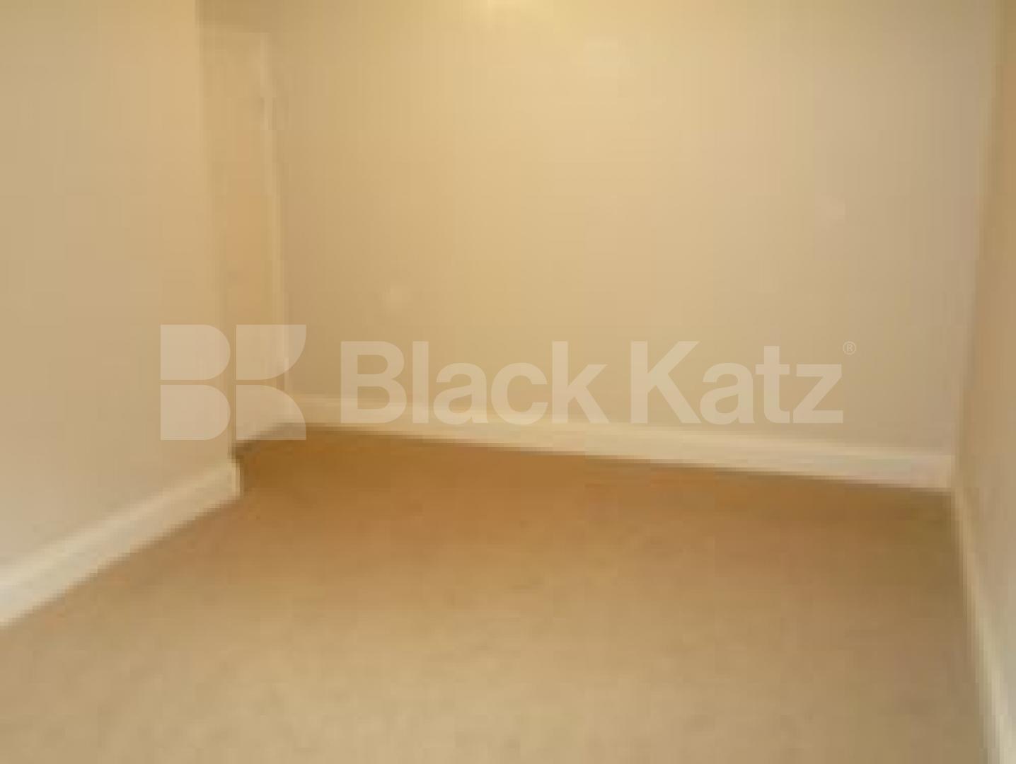 			3 Bedroom, 1 bath, 1 reception Mews House			 Wightman Road, HORNSEY