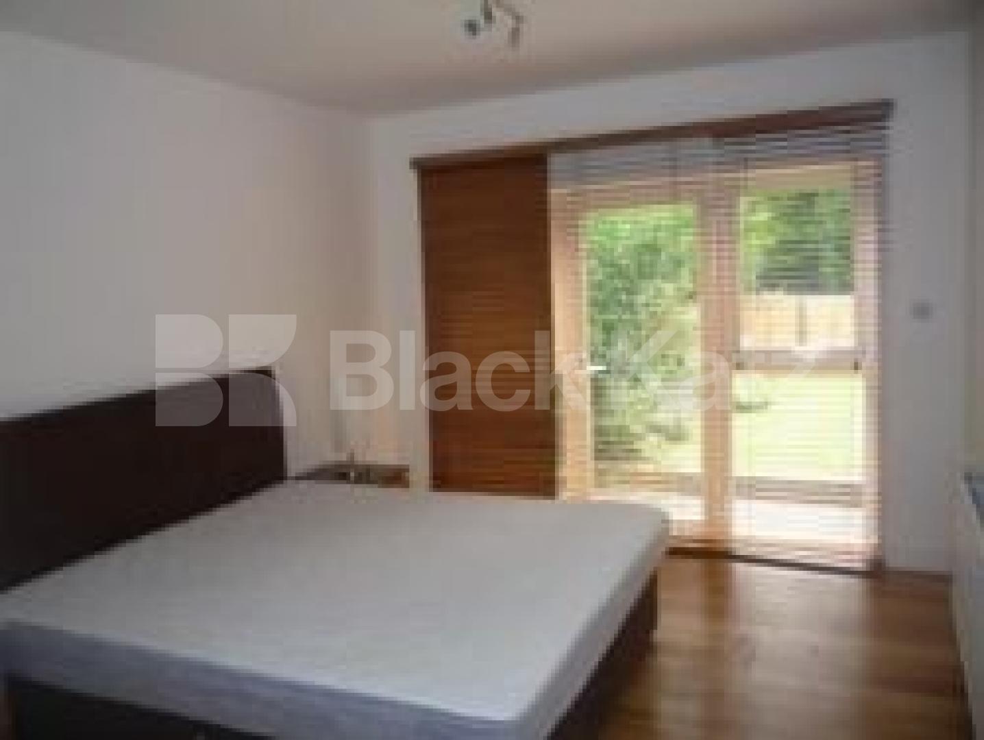 			1 Bedroom, 1 bath, 1 reception Ground Floor Flat			 Queens Avenue, MUSWELL HILL