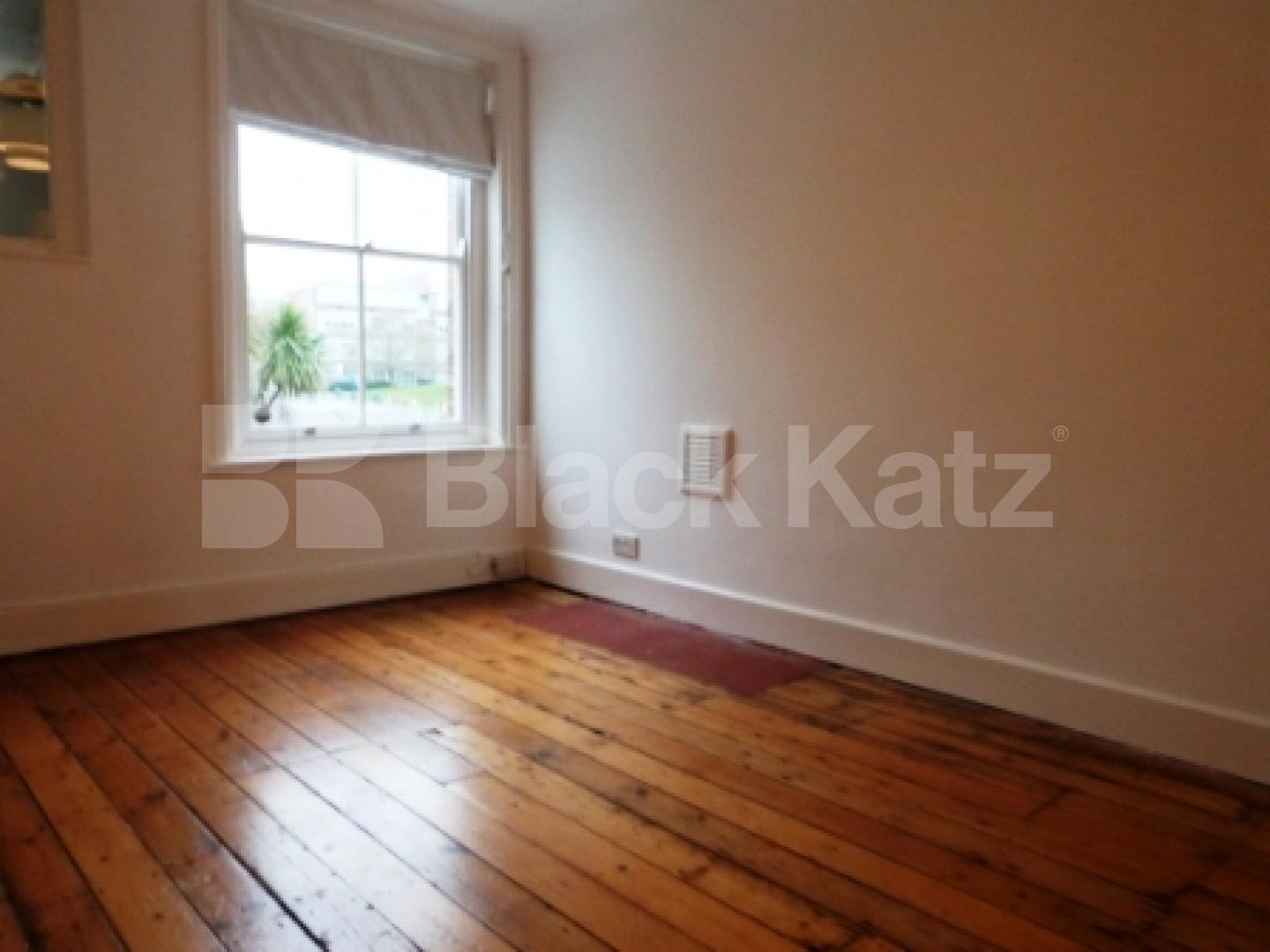 			NEW INSTRUCTION!, 1 Bedroom, 1 bath, 1 reception Flat			 Rathcoole Gardens, Crouch End/Hornsey