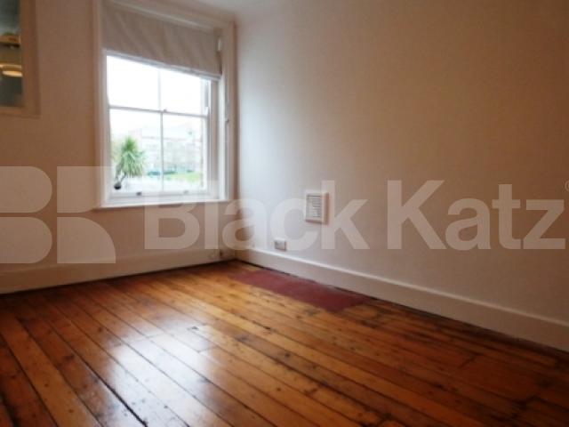			NEW INSTRUCTION!, 1 Bedroom, 1 bath, 1 reception Flat			 Rathcoole Gardens, Crouch End/Hornsey