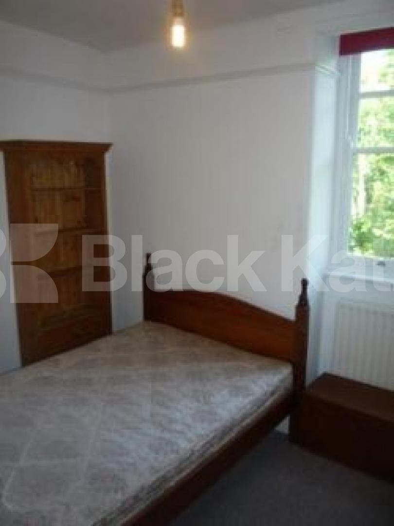 			1 Bedroom, 1 bath, 1 reception Flat			 Hornsey Lane Gardens, HIGHGATE