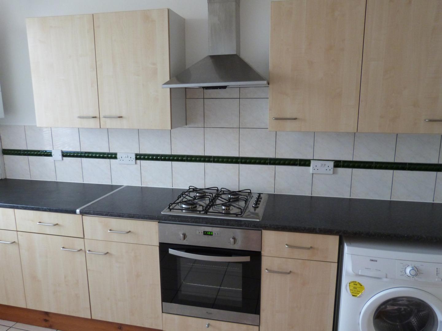 			2 Bedroom, 1 bath, 1 reception Flat			 Burnley Road, DOLLIS HILL