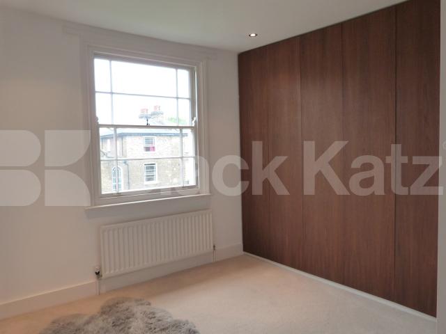 			High Spec Property !, 2 Bedroom, 1 bath, 1 reception Apartment			 Cambridge Ave, Kilburn Park