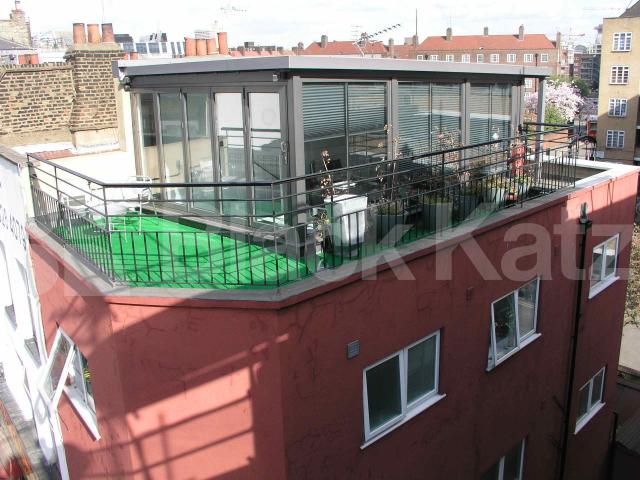 			LET, 2 Bedroom, 1 bath, 1 reception Penthouse			 Lower Marsh, Waterloo