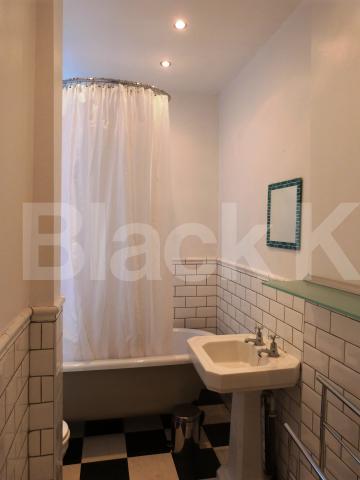 			ONLY 1 MONTH'S DEPOSIT, INSTEAD OF 6 WEEKS SAVING YOU £500!, 1 Bedroom, 1 bath, 1 reception Ground Floor Flat			 Priory Road, Crouch End/Hornsey