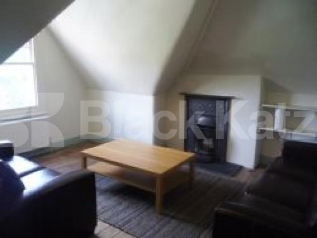 			NEW INSTRUCTION!, 2 Bedroom, 1 bath, 1 reception Flat			 Rokesly Avenue, Crouch End