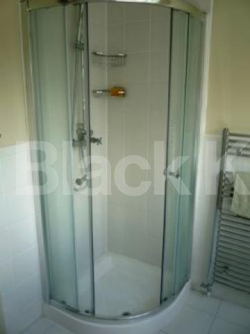 			NEW INSTRUCTION!, 2 Bedroom, 1 bath, 1 reception Flat			 Rokesly Avenue, Crouch End