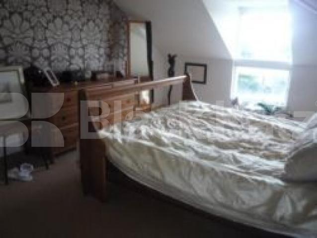 			LET, 2 Bedroom, 1 bath, 1 reception Flat			 Clarence Road, BOUNDS GREEN