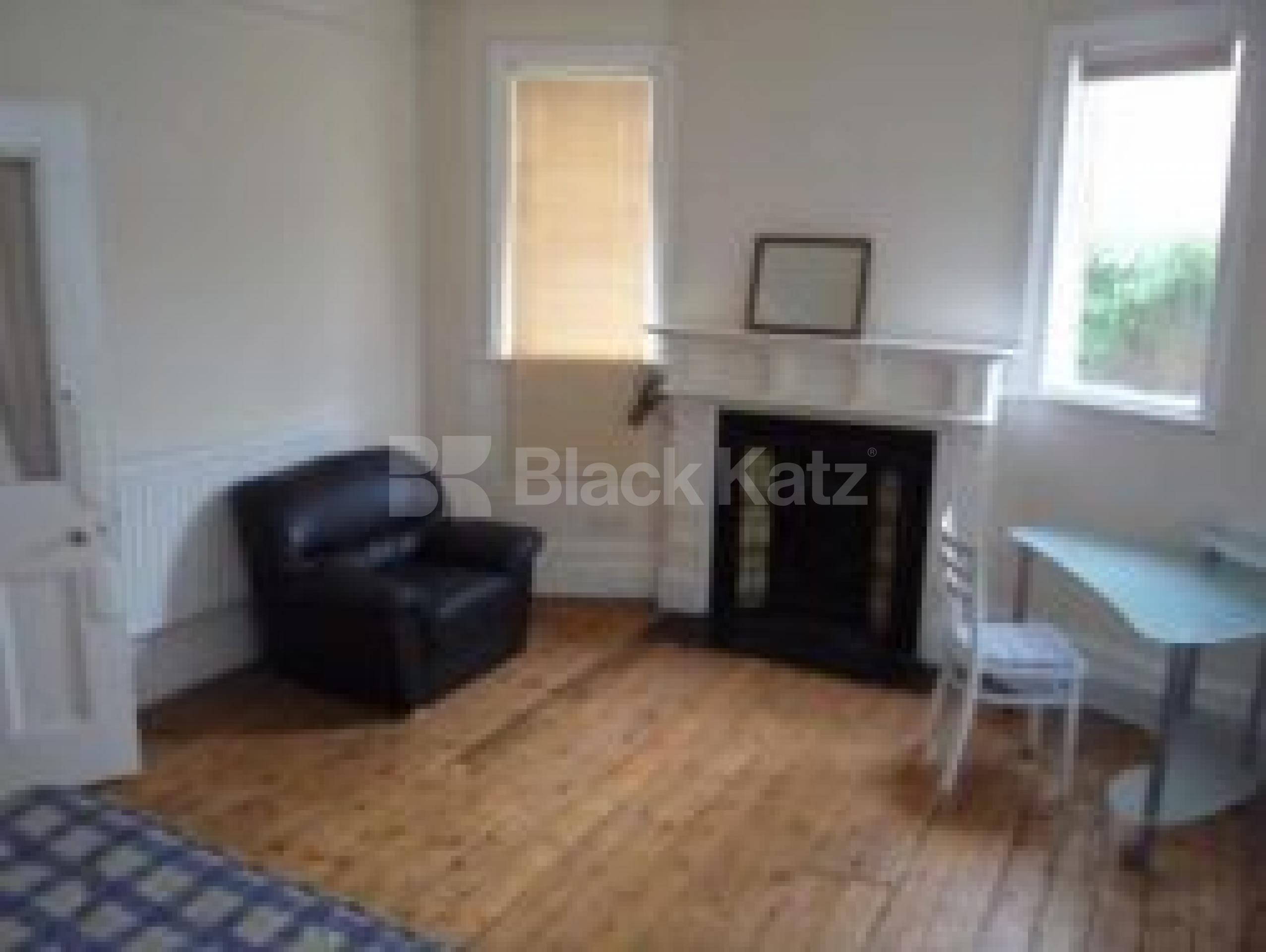 			5 Bedroom, 1 bath, 1 reception Semi-Detached House			 Warner Road, CROUCH END N8
