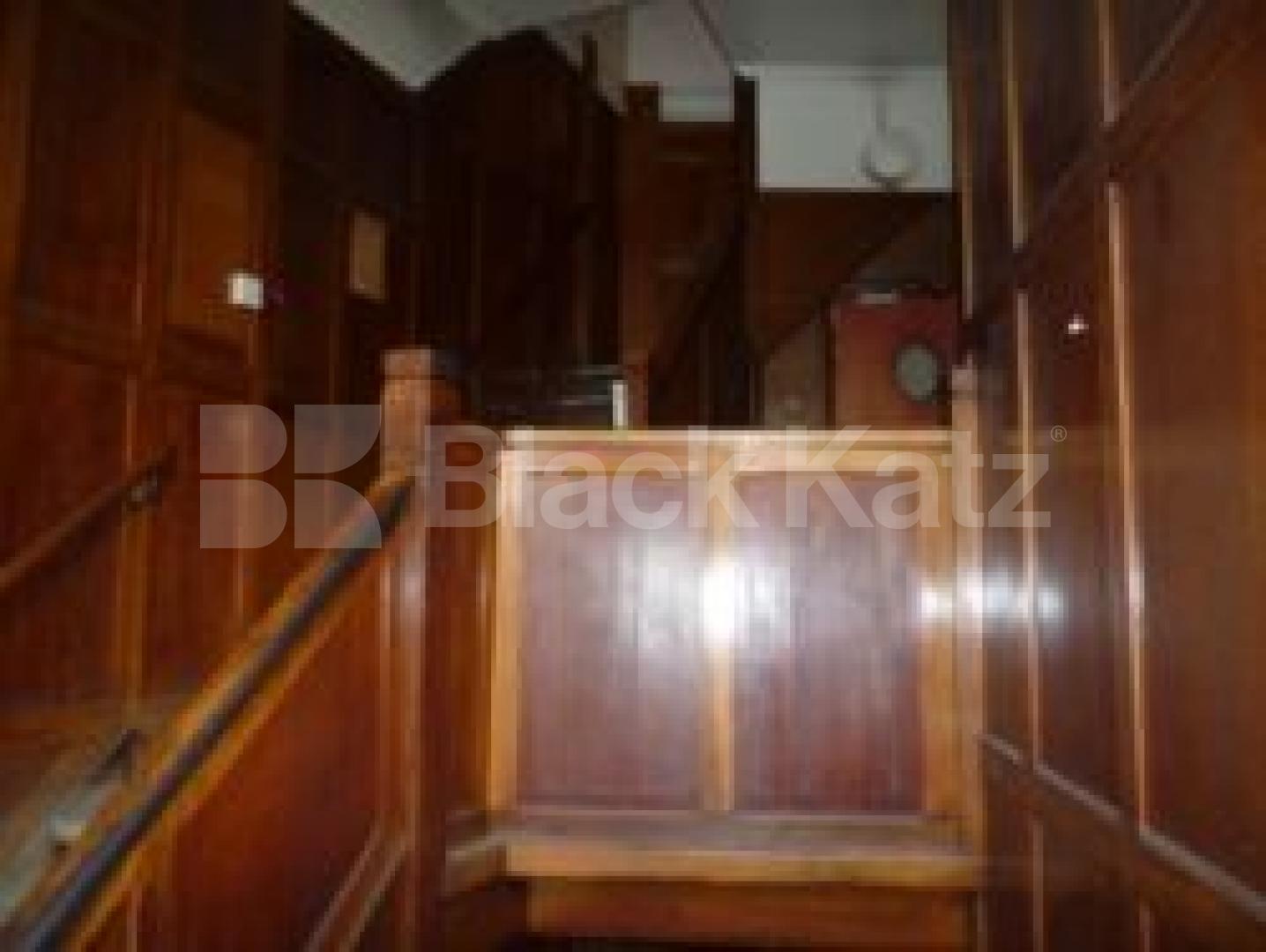 			3 Bedroom, 1 bath, 1 reception Flat			 Devonshire House, Crouch End