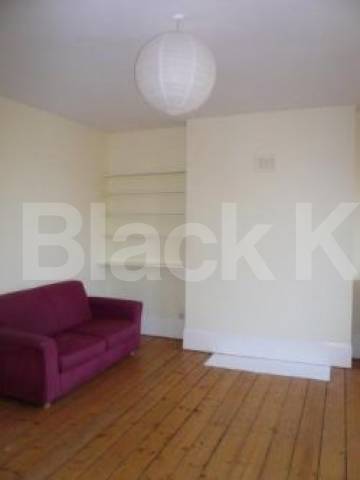 			1 Bedroom, 1 bath, 1 reception Flat			 Campsborne Road, HORNSEY N8
