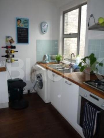 			UNIQUE PROPERTY!, 2 Bedroom, 1 bath, 1 reception Flat			 Hillfield Avenue, CROUCH END