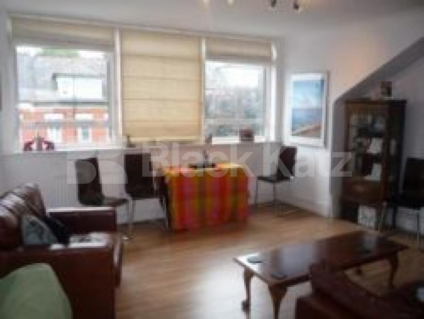 			UNIQUE PROPERTY!, 2 Bedroom, 1 bath, 1 reception Flat			 Hillfield Avenue, CROUCH END