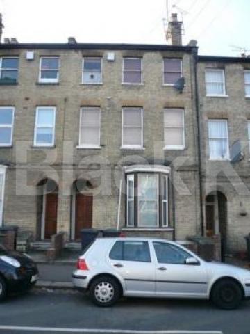 			1 Bedroom, 1 bath, 1 reception Flat			 Campsborne Road, HORNSEY N8