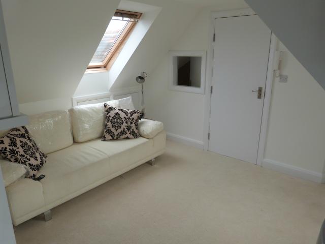 			BRAND NEW REFURB!, 1 Bedroom, 1 bath, 1 reception Flat			 Chatsworth Road, KILBURN
