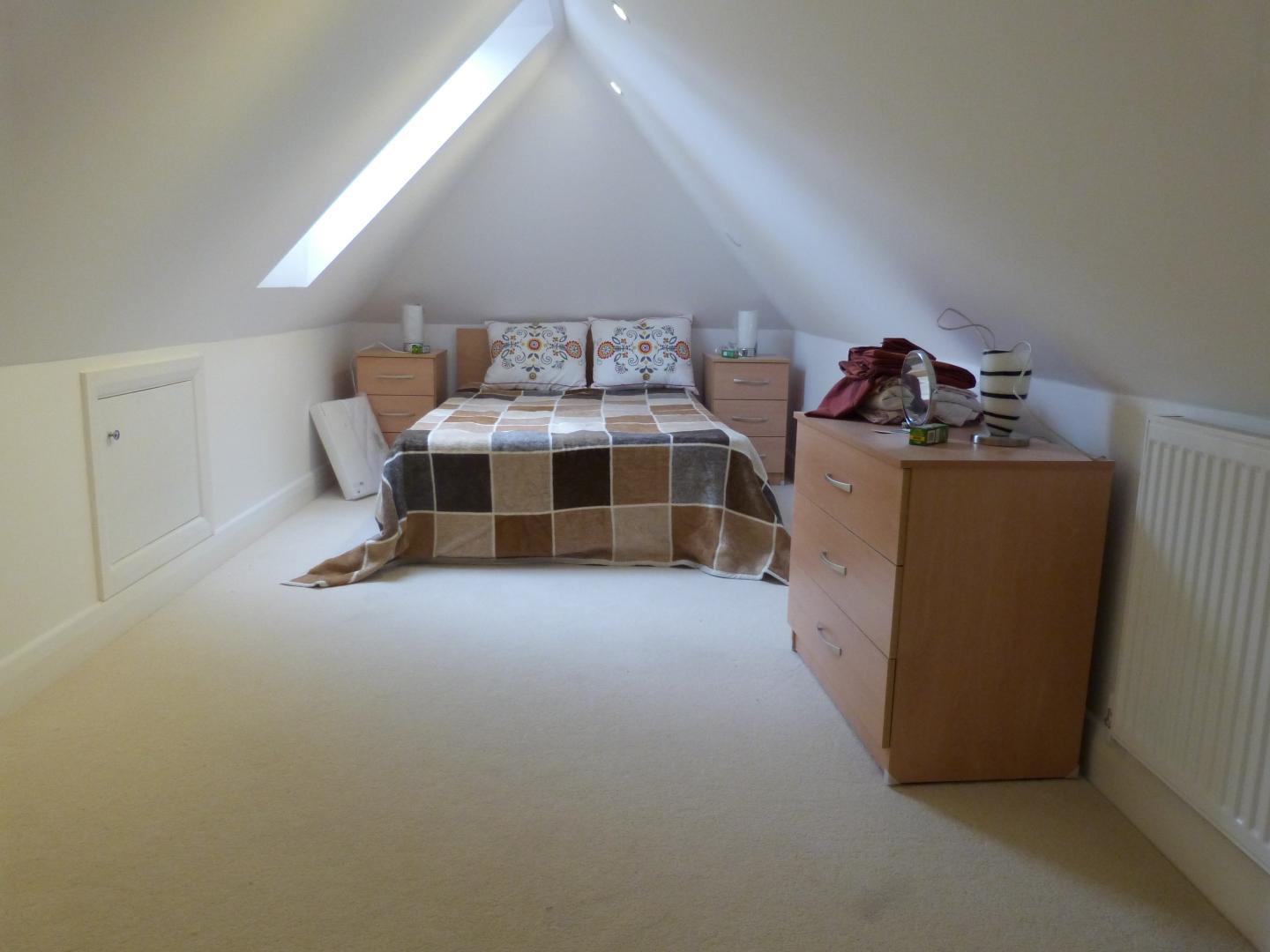 			BRAND NEW REFURB!, 1 Bedroom, 1 bath, 1 reception Flat			 Chatsworth Road, KILBURN