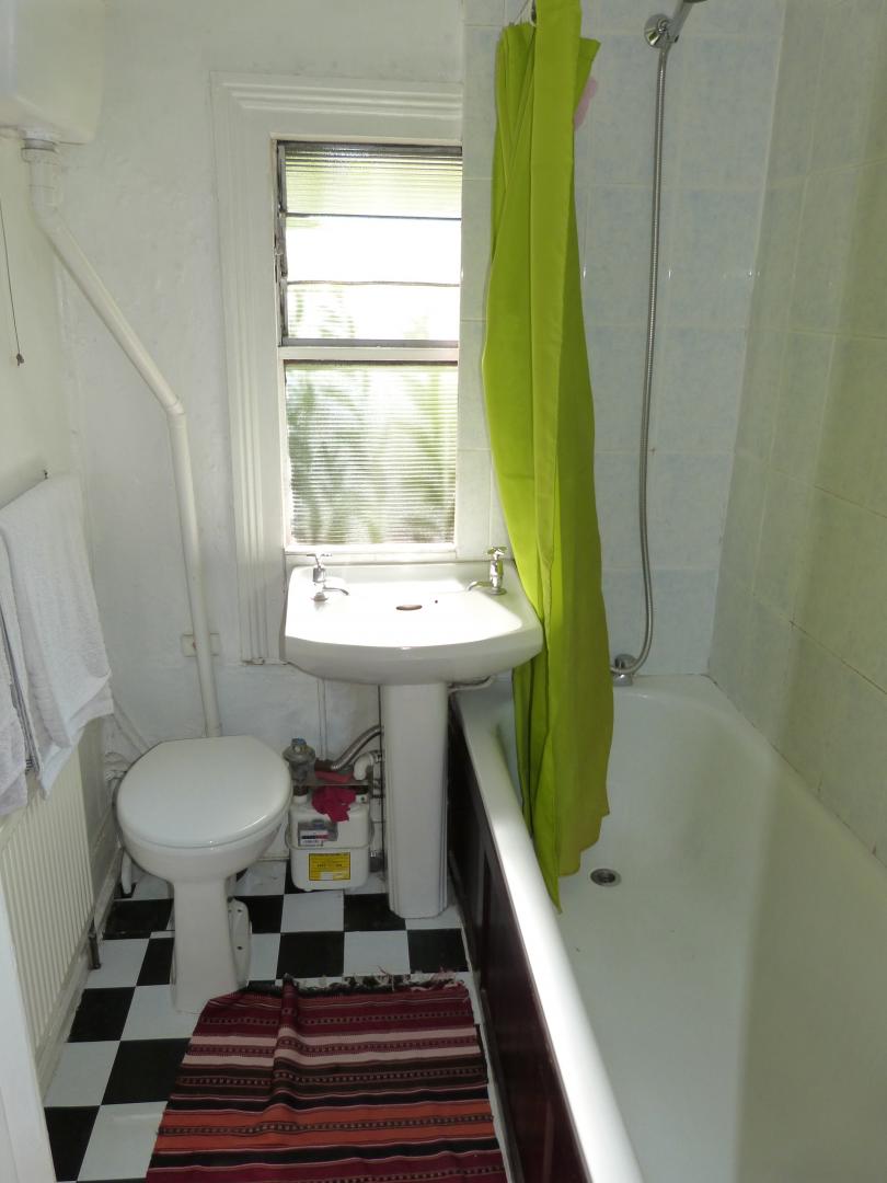 			2 Bedroom, 1 bath, 1 reception Flat			 Grange Road, WILLESDEN GREEN