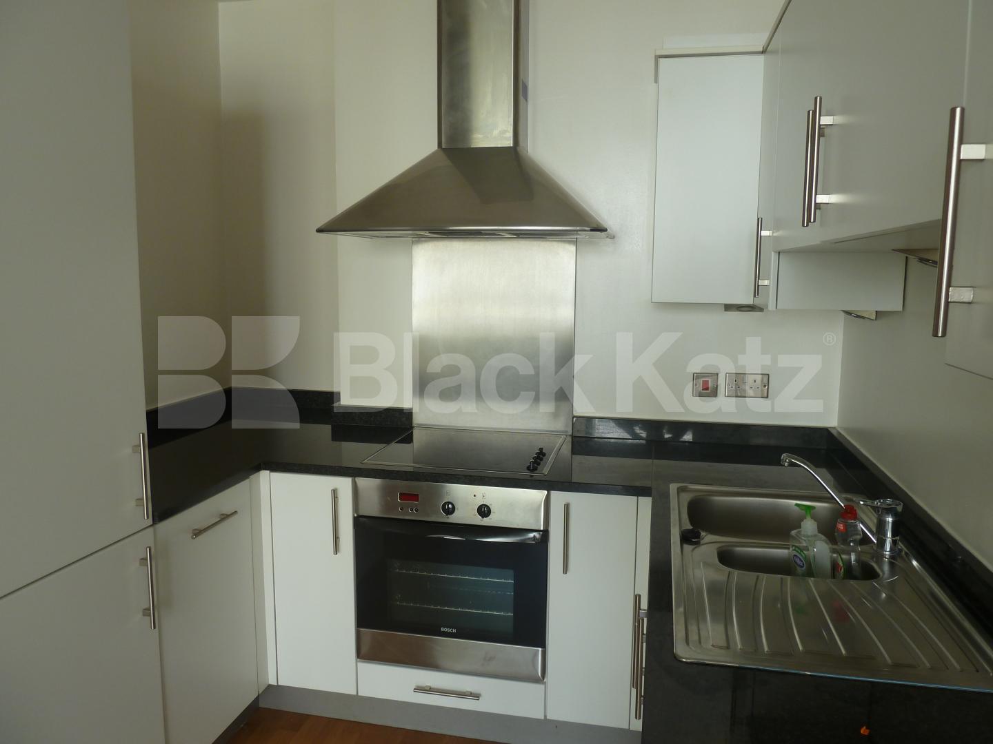 			New Instruction, 1 Bedroom, 1 bath, 1 reception Apartment			 Hamond Square, Hoxton