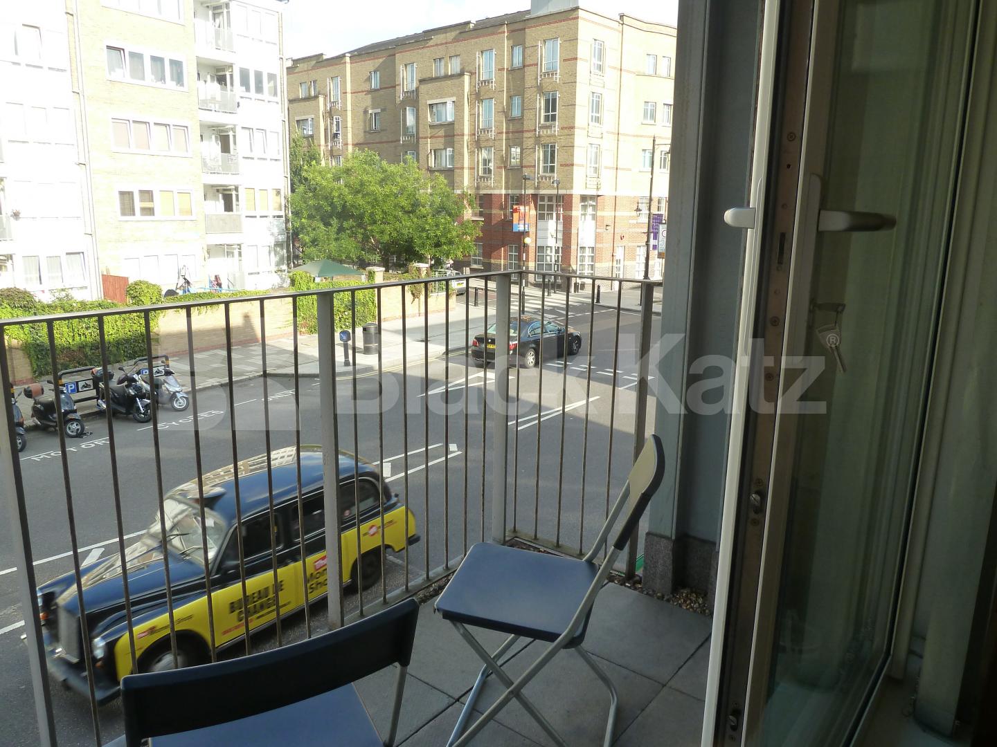 			New Instruction, 1 Bedroom, 1 bath, 1 reception Apartment			 Hamond Square, Hoxton