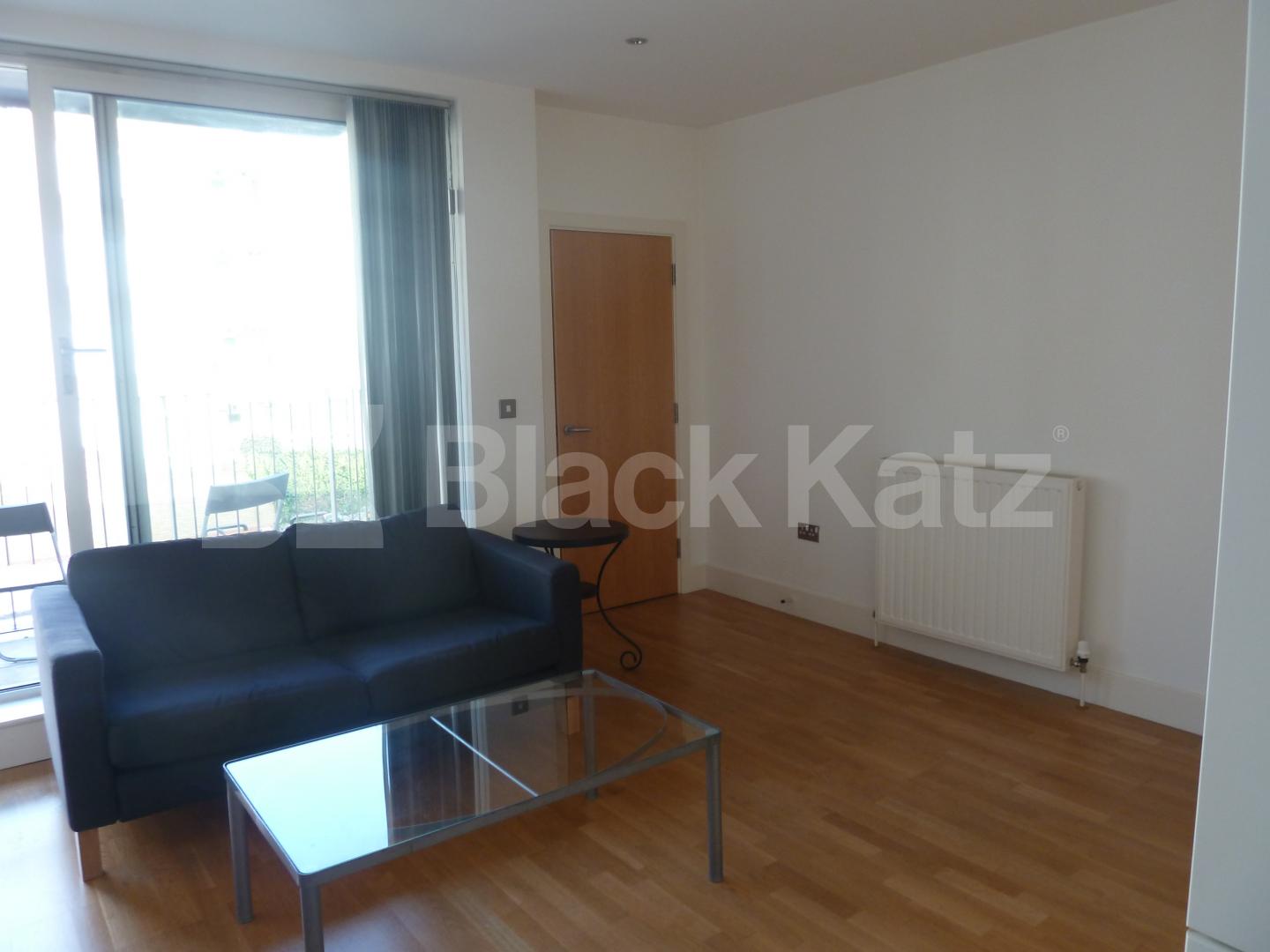 			New Instruction, 1 Bedroom, 1 bath, 1 reception Apartment			 Hamond Square, Hoxton