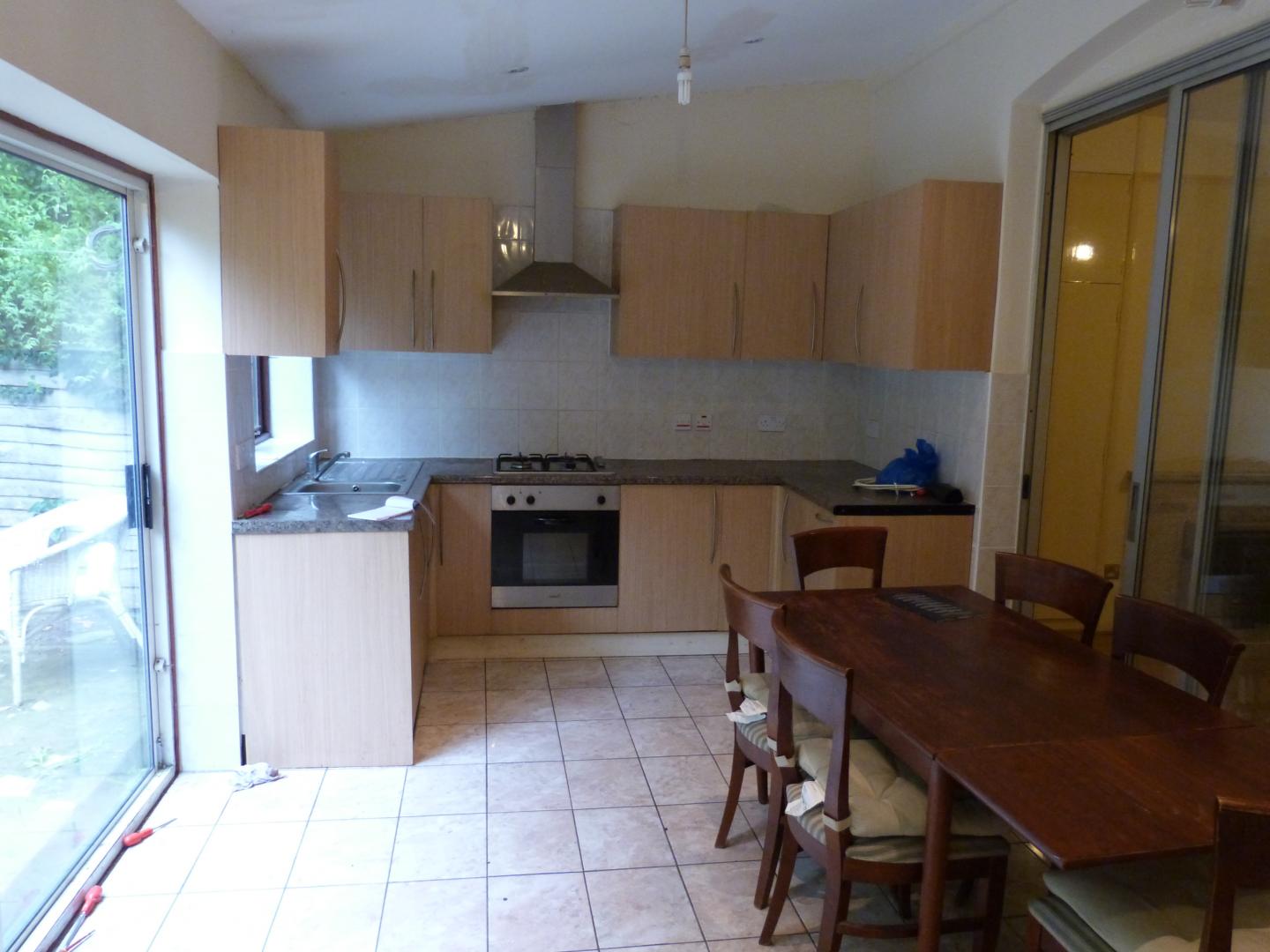 			WHOLE HOUSE AND GARDEN!, 4 Bedroom, 1 bath, 1 reception House			 Lancaster Road, DOLLIS HILL