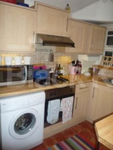 			VERY UNIQUE!, 1 Bedroom, 1 bath, 1 reception Flat			 Avenue Mews, MUSWELL HILL N10