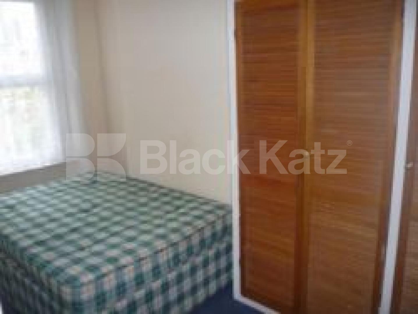 			LET!, 2 Bedroom, 1 bath, 1 reception Flat			 Inderwick Road, Crouch End