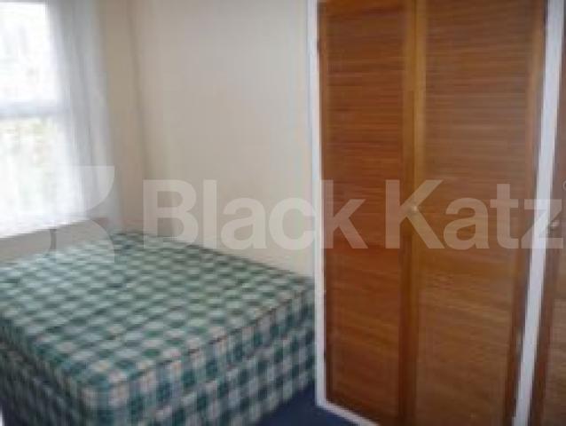 			LET!, 2 Bedroom, 1 bath, 1 reception Flat			 Inderwick Road, Crouch End