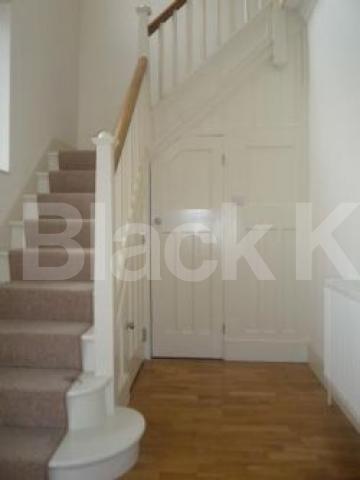 			Fantastic house!, 3 Bedroom, 1 bath, 1 reception House			 Cranley Gardens, Muswell Hill