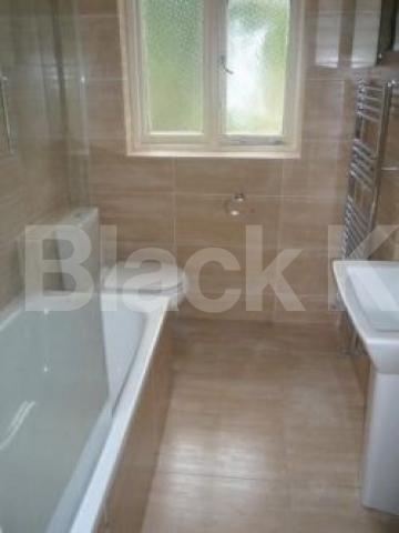 			Fantastic house!, 3 Bedroom, 1 bath, 1 reception House			 Cranley Gardens, Muswell Hill