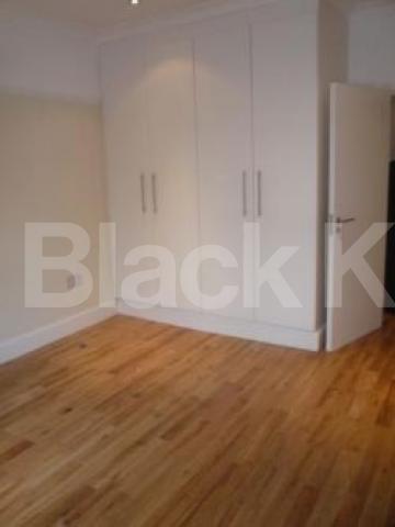 			2 Bedroom, 1 bath, 1 reception Flat			 Church Road, Highgate