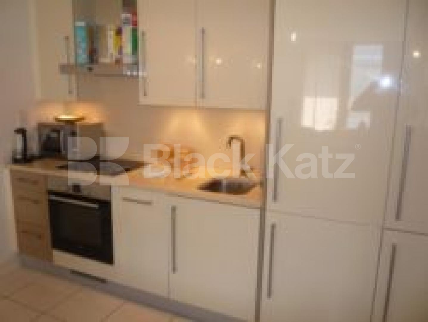 			LET!, 2 Bedroom, 1 bath, 1 reception Flat			 New River Village, Crouch End