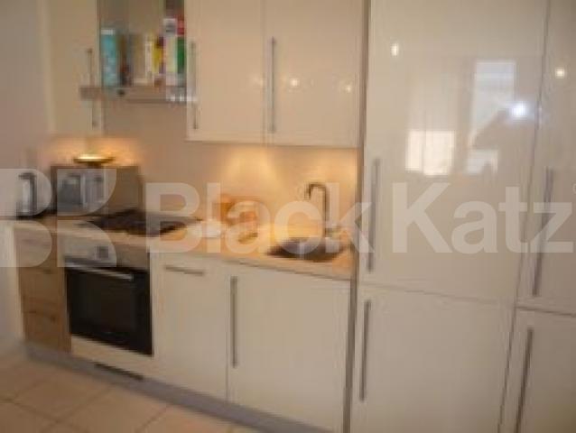 			LET!, 2 Bedroom, 1 bath, 1 reception Flat			 New River Village, Crouch End