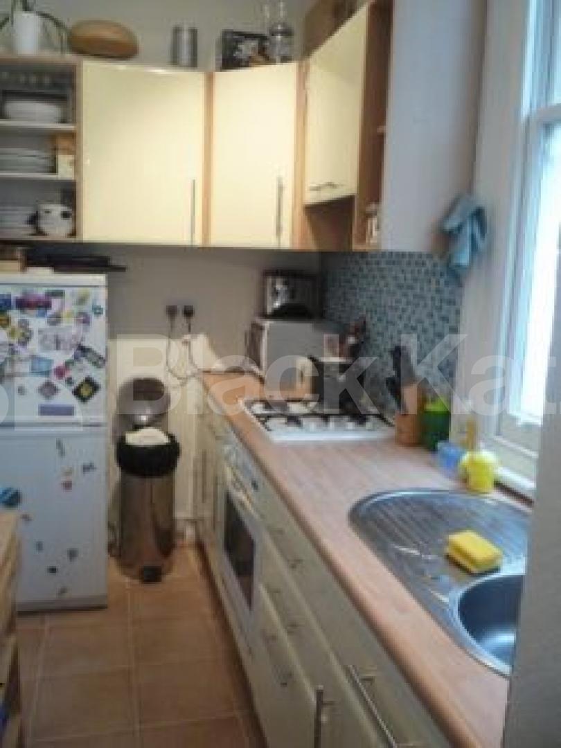 			LET!, 1 Bedroom, 1 bath, 1 reception Ground Floor Flat			 Falkland Road, Hornsey