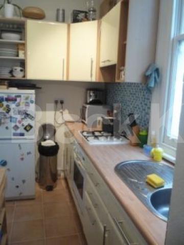 			LET!, 1 Bedroom, 1 bath, 1 reception Ground Floor Flat			 Falkland Road, Hornsey