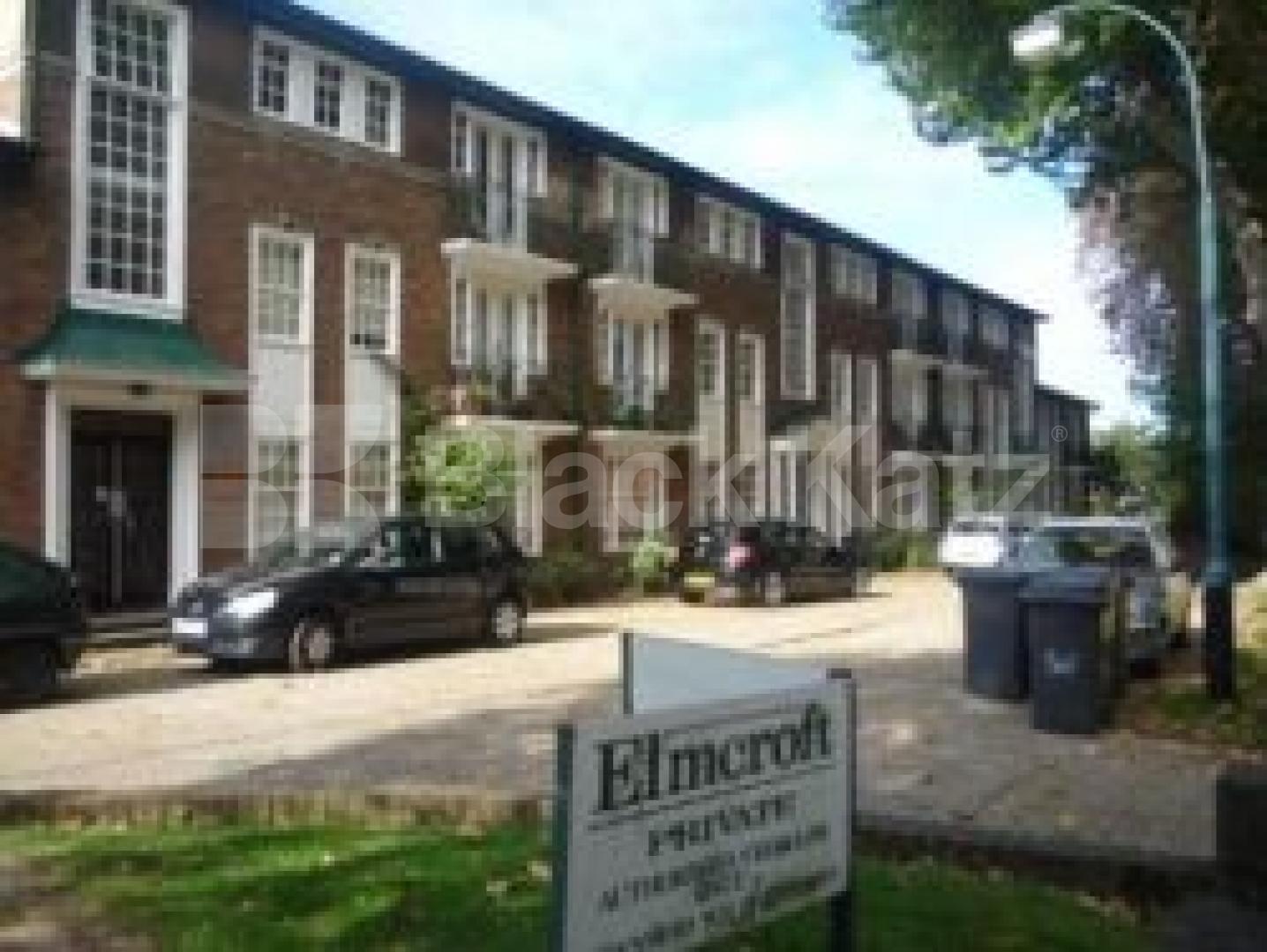 			LET!, 2 Bedroom, 1 bath, 1 reception Flat			 Stanhope Road, HIGHGATE