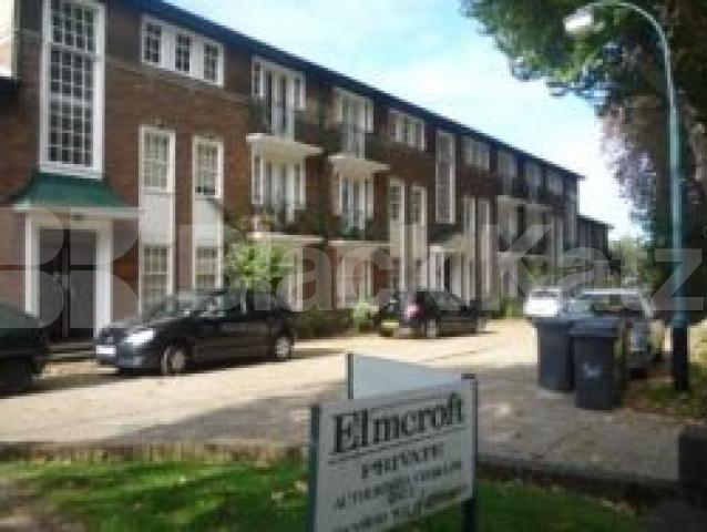 			LET!, 2 Bedroom, 1 bath, 1 reception Flat			 Stanhope Road, HIGHGATE