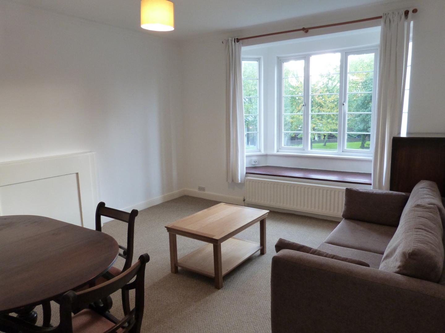 			2 Bedroom, 1 bath, 1 reception Flat			 Shoot Up Hill, WEST HAMPSTEAD