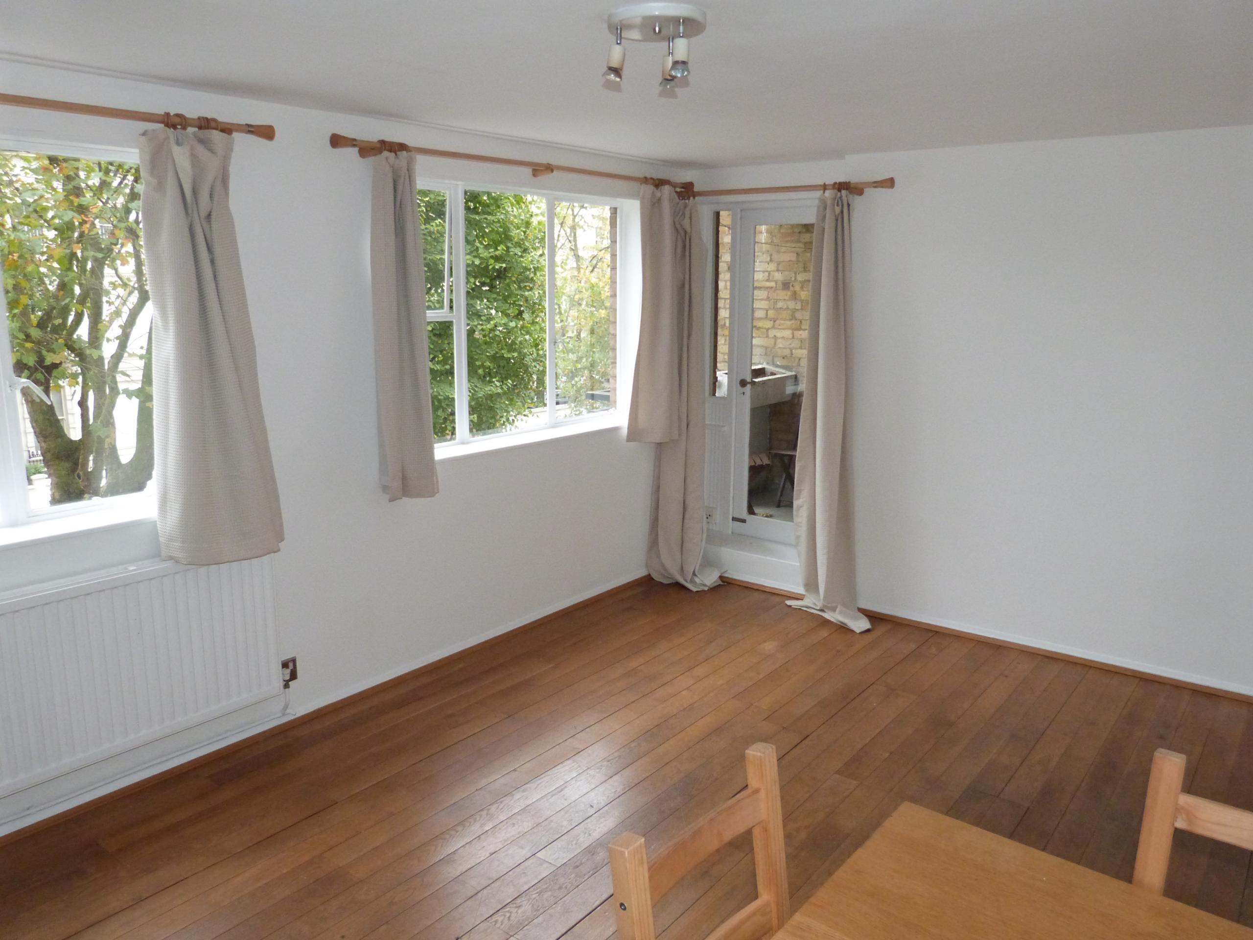 			Access to fantastic communal gardens, 2 Bedroom, 1 bath, 1 reception Flat			 Clifton Gardens, MAIDA VALE W9