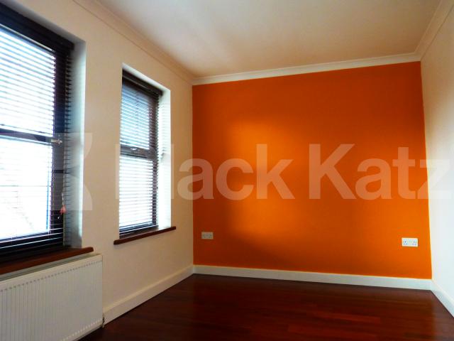 			4 Bedroom, 1 bath, 1 reception House			 Wolesley Road, Crouch End