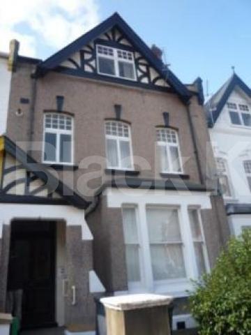 			2 Bedroom, 1 bath, 1 reception Flat			 Church Lane, CROUCH END N8