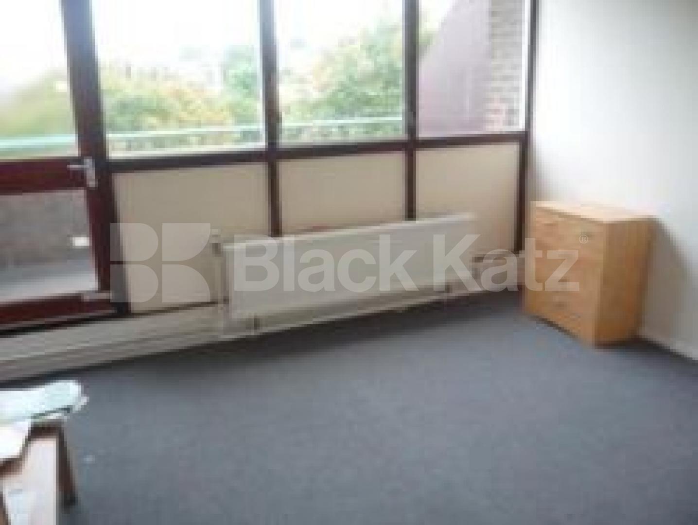 			2 Bedroom, 1 bath, 1 reception Flat			 Birkbeck Road, CROUCH END