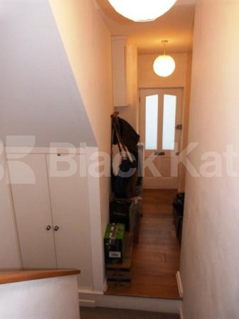			1 Bedroom, 1 bath, 1 reception Apartment			 Crouch Hill, Crouch End